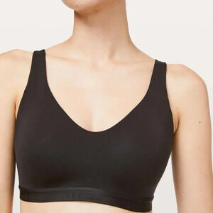 Lululemon Up For It Lightweight Mesh Back‎ Women's Black Bra | 34C